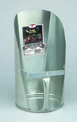 Miller 6-Quart Galvanized Feed Scoop